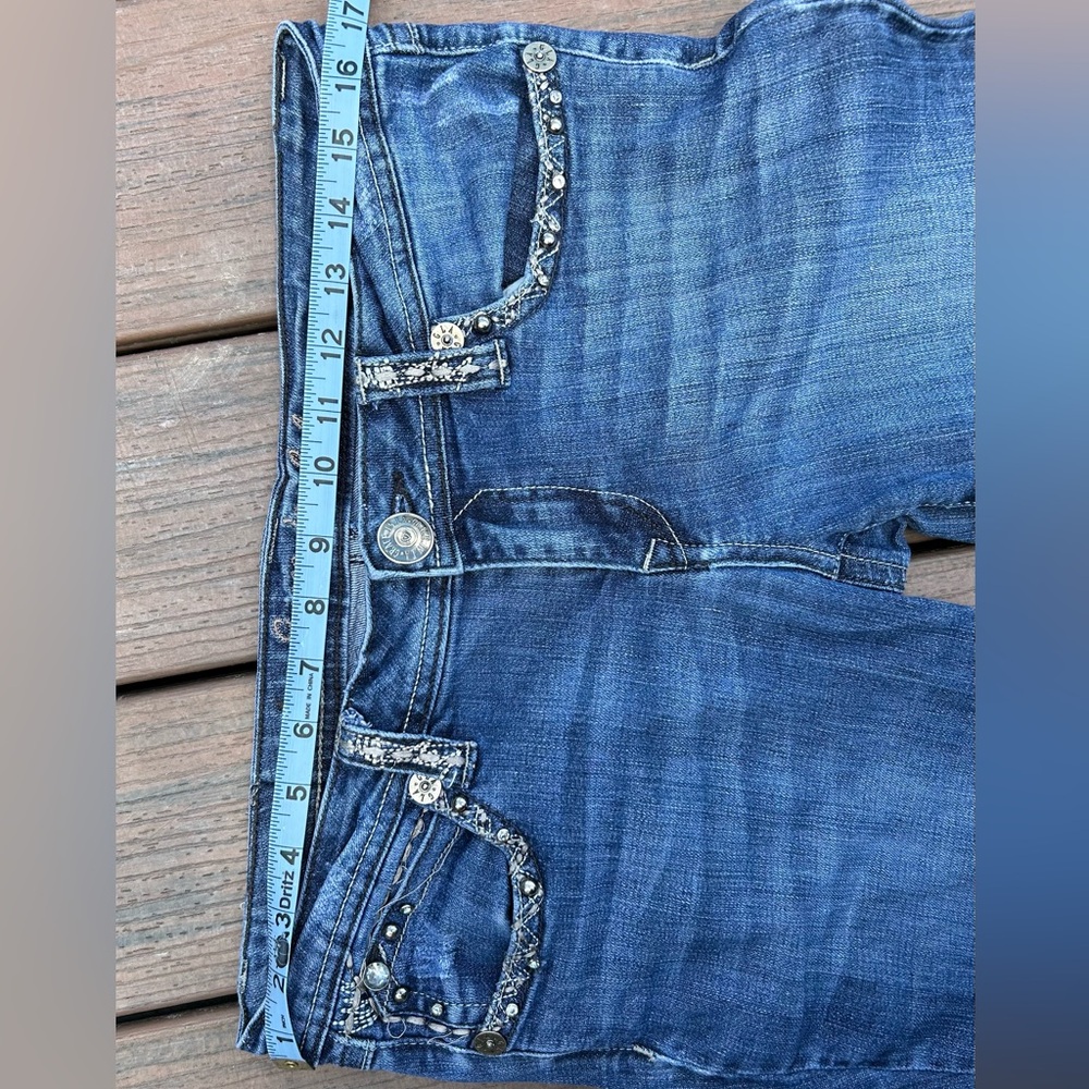 Grace in La bootcut jeans - Picture 5 of 8